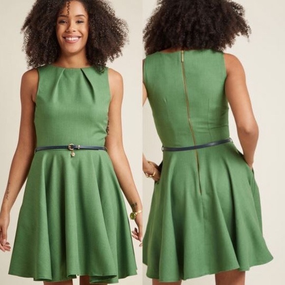 Modcloth Dresses & Skirts - Luck be a lady dress in green